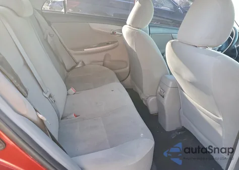 2012 Toyota Corolla Base z USA, uszkodzony, nr VIN 2T1BU4EE5CC815166